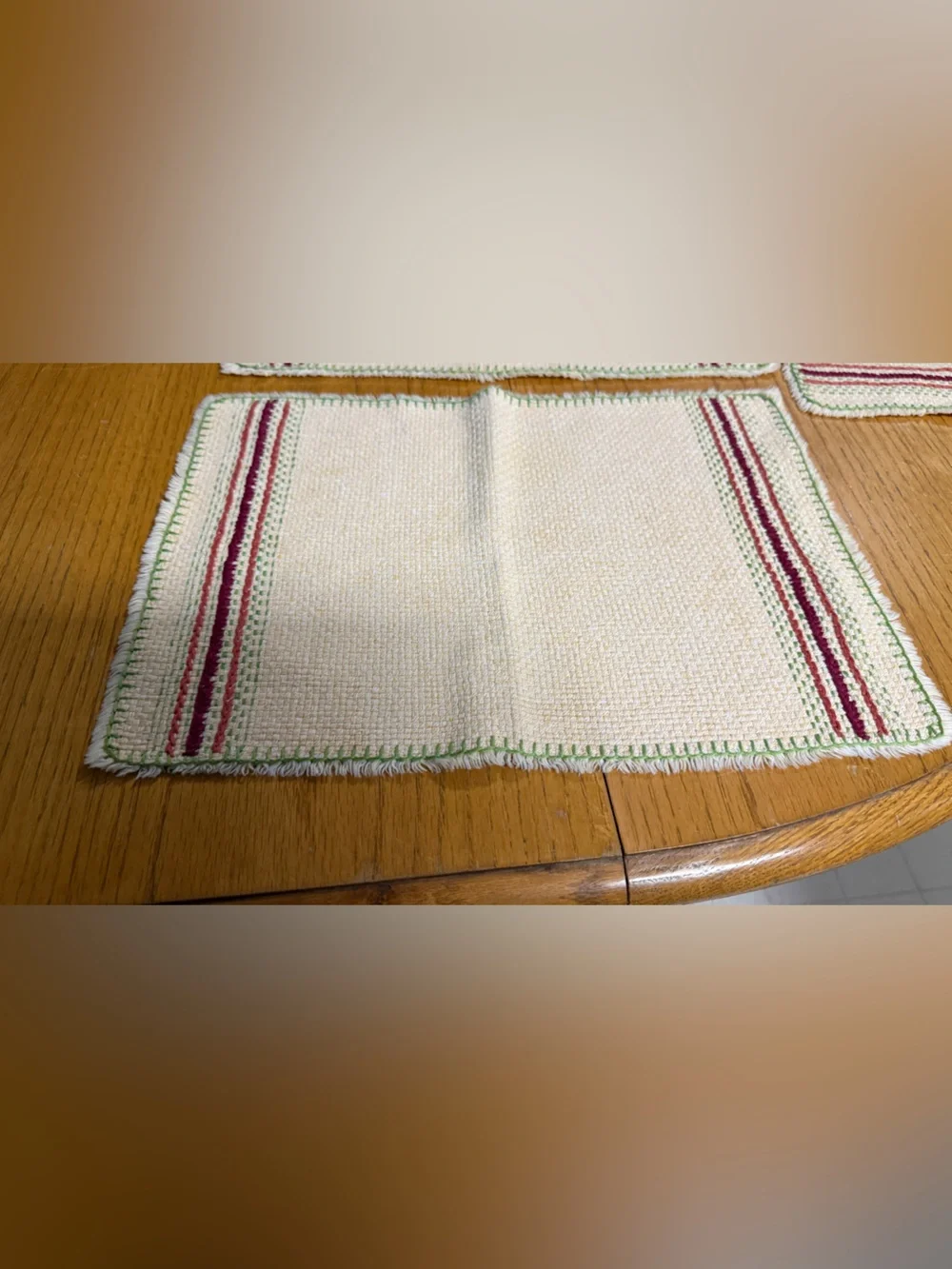 Vintage Woven Cotton Placemats Set 4 Cream Red Green Cottagecore Farmhouse